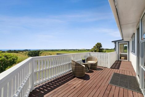 Photo of property in 401 Koru Road, Koru, New Plymouth, 4374