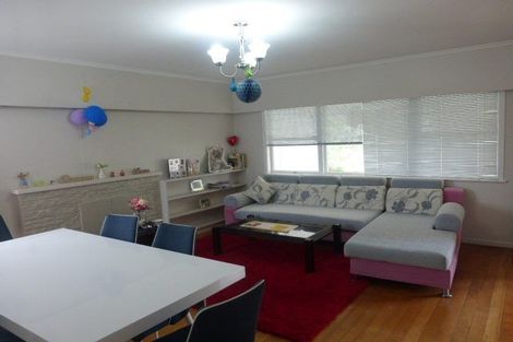Photo of property in 14 Boundary Road, Blockhouse Bay, Auckland, 0600