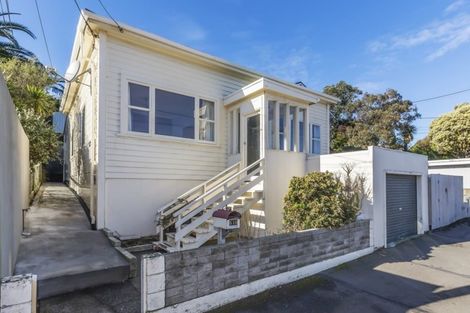 Photo of property in 519 Adelaide Road, Berhampore, Wellington, 6023