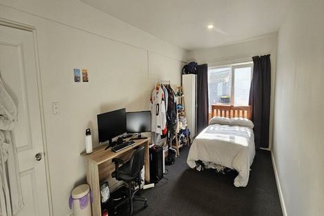 Photo of property in 28 Delaware Crescent, Russley, Christchurch, 8042