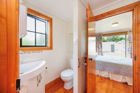 Photo of property in 121/123 High Street, Bulls, 4818