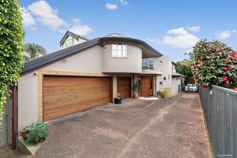 Photo of property in 27a Saltburn Road, Milford, Auckland, 0620