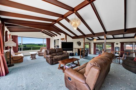 Photo of property in 38 Douglas Street, Hawera, 4610