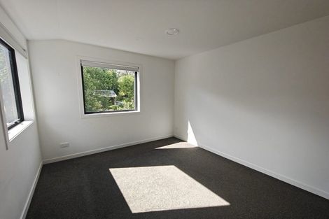 Photo of property in 22d Dallinghoe Crescent, Milford, Auckland, 0620