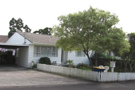 Photo of property in 4/36a Sunnynook Road, Sunnynook, Auckland, 0620