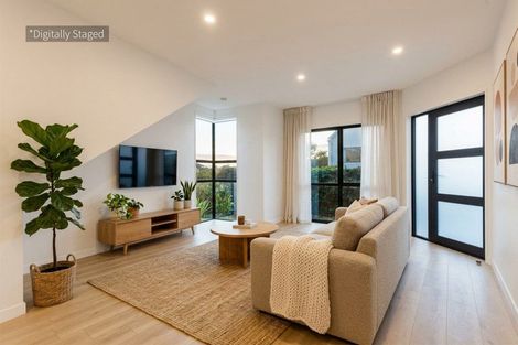 Photo of property in 16 Moki Place, Long Bay, Auckland, 0630