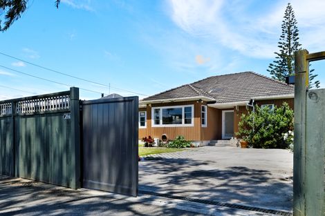 Photo of property in 14 Riversdale Road, Avondale, Auckland, 1026