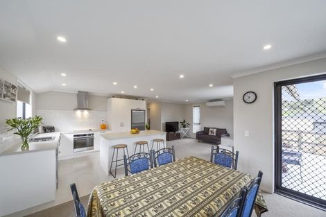 Photo of property in 48 Magnolia Drive, Westown, New Plymouth, 4310