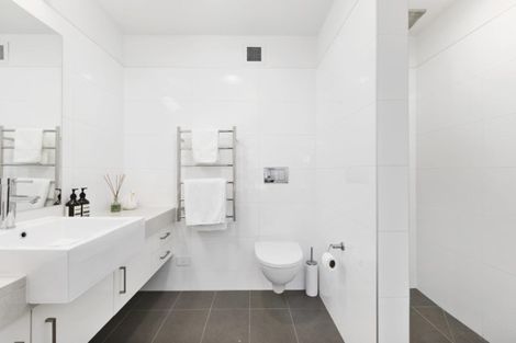 Photo of property in Vivaldi Apartments, 7/48 Marine Parade, Mount Maunganui, 3116