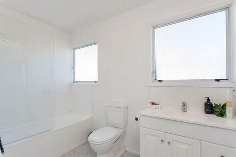 Photo of property in 77 Winchester Street, Merivale, Christchurch, 8014