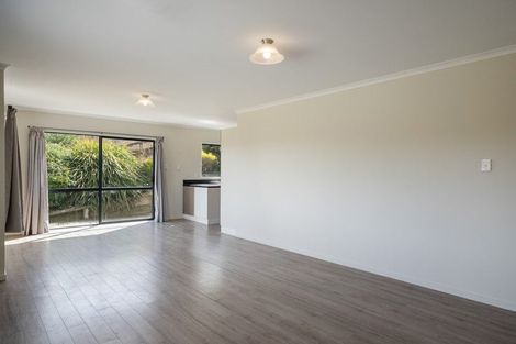Photo of property in 118 Strathnaver Drive, Waikawa Beach, Levin, 5573