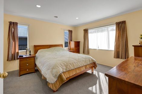 Photo of property in 12 Davies Road, Hurdon, New Plymouth, 4310