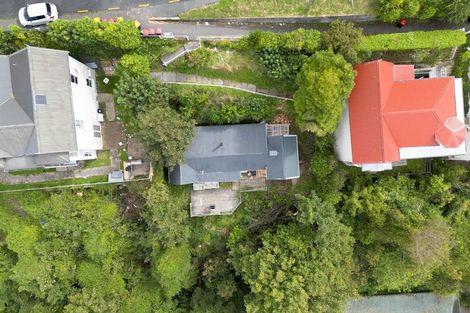 Photo of property in 143 Queen Street, North Dunedin, Dunedin, 9016