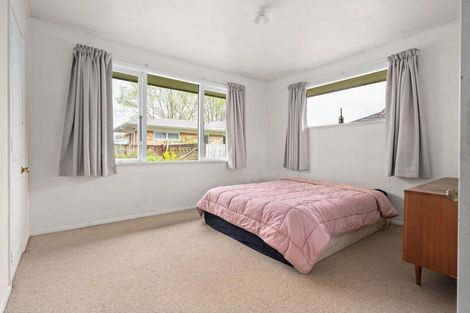 Photo of property in 11 Hilton Road, St Andrews, Hamilton, 3200