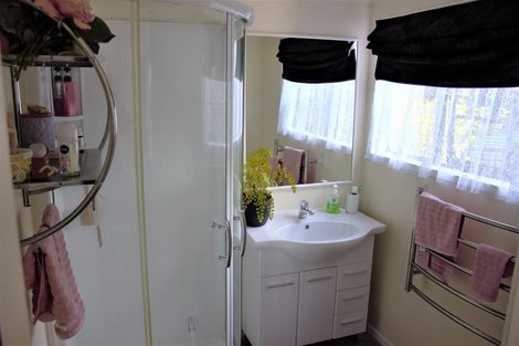 Photo of property in 61 West Hoe Heights, Orewa, 0931