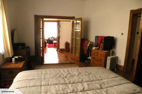 Photo of property in 19 George Street, Thorndon, Wellington, 6011