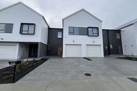 Photo of property in 17 Puihi Crescent, Massey, 0614