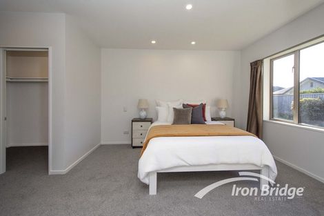 Photo of property in 8 Fredrica Lane, Heathcote Valley, Christchurch, 8022
