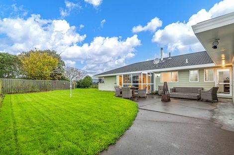 Photo of property in 130 Parewanui Road, Bulls, 4894