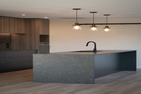 Photo of property in 35 Obelisk Street, Wanaka, 9305