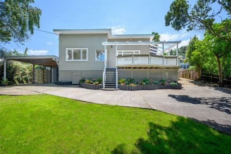 Photo of property in 2/20 Donovan Avenue, Massey, Auckland, 0614