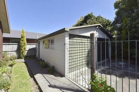 Photo of property in 2/16b Ward Street, Addington, Christchurch, 8024
