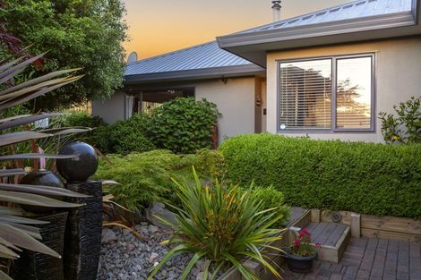 Photo of property in 2 Balmoral Drive, Hilltop, Taupo, 3330