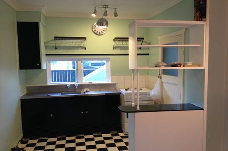 Photo of property in 2/3 Mudie Street, Alicetown, Lower Hutt, 5010