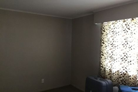 Photo of property in 1/1 Pine Street, New Lynn, Auckland, 0600