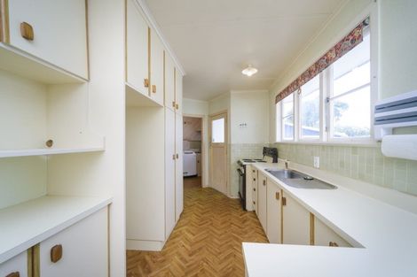 Photo of property in 9 Benmore Avenue, Cloverlea, Palmerston North, 4412