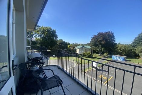 Photo of property in 2b/11 London Street, Hamilton Central, Hamilton, 3204