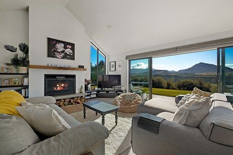Photo of property in 13 Matheson Crescent, Albert Town, Wanaka, 9305
