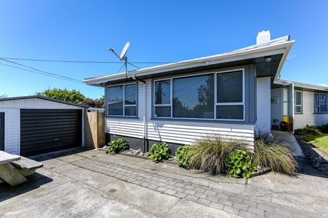 Photo of property in 185 Omata Road, Blagdon, New Plymouth, 4310