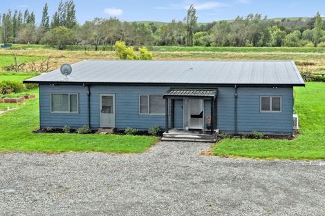 Photo of property in 50 Pukeora Scenic Road, Waipukurau, 4281