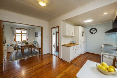 Photo of property in 47 Station Road, Marton, 4710