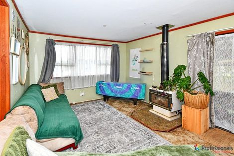 Photo of property in 2 Serrano Place, Clover Park, Auckland, 2023