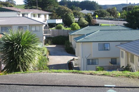 Photo of property in 1/16 Ocean View Road, Hatfields Beach, Orewa, 0931