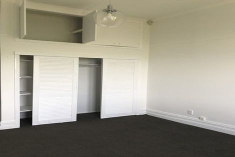 Photo of property in 21 Dorking Road, Brooklyn, Wellington, 6021