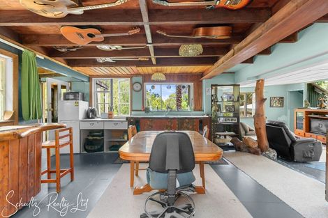 Photo of property in 249 Mountain Road, Maungaturoto, 0587