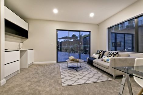 Photo of property in 13 Henry Blyth Lane, Greenhithe, Auckland, 0632