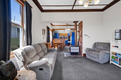 Photo of property in 54 Disraeli Street, Hawera, 4610