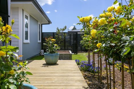 Photo of property in 6 Maison Way, Rangatira Park, Taupo, 3330