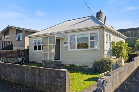 Photo of property in 94 Young Street, New Plymouth, 4310