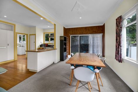 Photo of property in 215 Ngamotu Road, Spotswood, New Plymouth, 4310