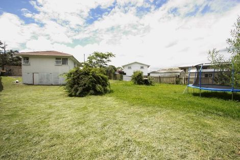 Photo of property in 35 Orion Street, Papakura, 2110