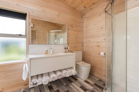 Photo of property in 28 Sandleigh Drive, Athenree, Katikati, 3177