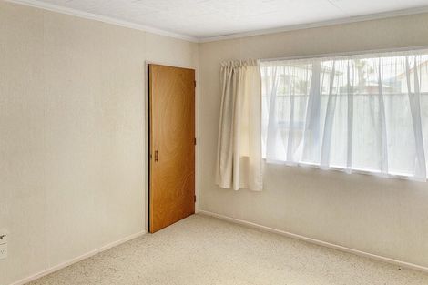 Photo of property in 3 Tasman Street, Levin, 5510