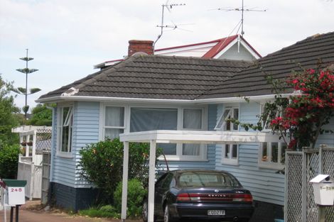 Photo of property in 1/254 Meola Road, Point Chevalier, Auckland, 1022