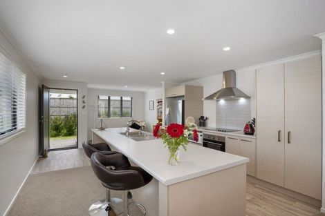 Photo of property in 72 Sentinel Avenue, Omokoroa, 3114