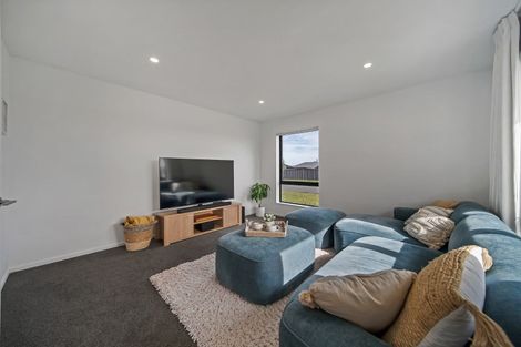 Photo of property in 1 Longore Way, Rolleston, 7614